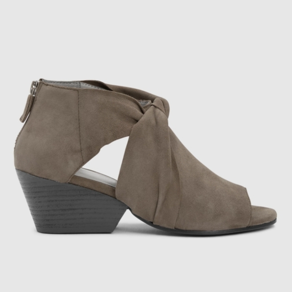 Eileen Fisher Anise Women's Tan Suede Pump